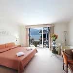 Excelsior Bay 4* マルチェージネ