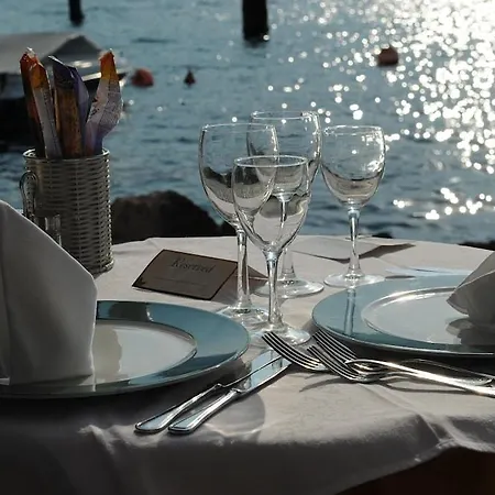 Excelsior Bay Hotel 4*