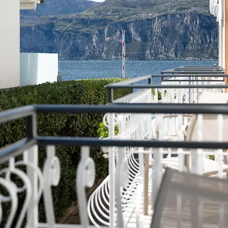 Hotel Excelsior Bay 4*