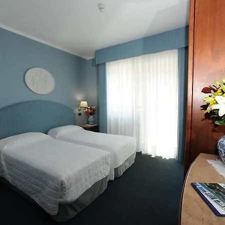 Otel Excelsior Bay 4*