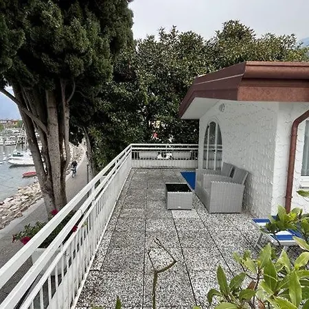 Excelsior Bay Hotel 4*