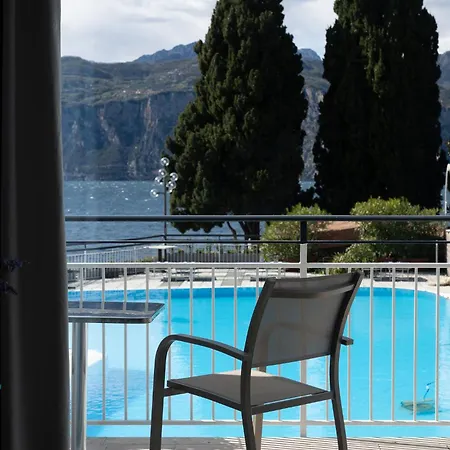 Excelsior Bay 4*