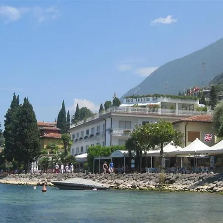 Excelsior Bay 4* מאלצ'סינה