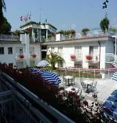 Excelsior Bay 4* מאלצ'סינה