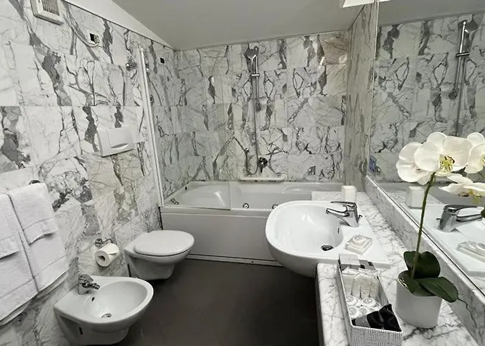 Hotel Excelsior Bay 4*