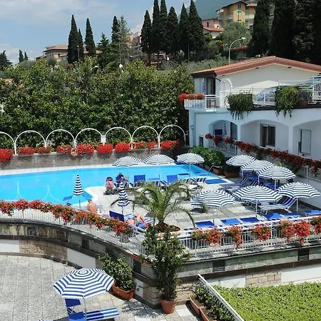 Excelsior Bay Hotel 4*