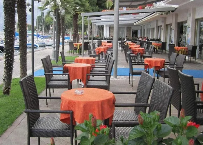 Excelsior Bay 4* Malcesine